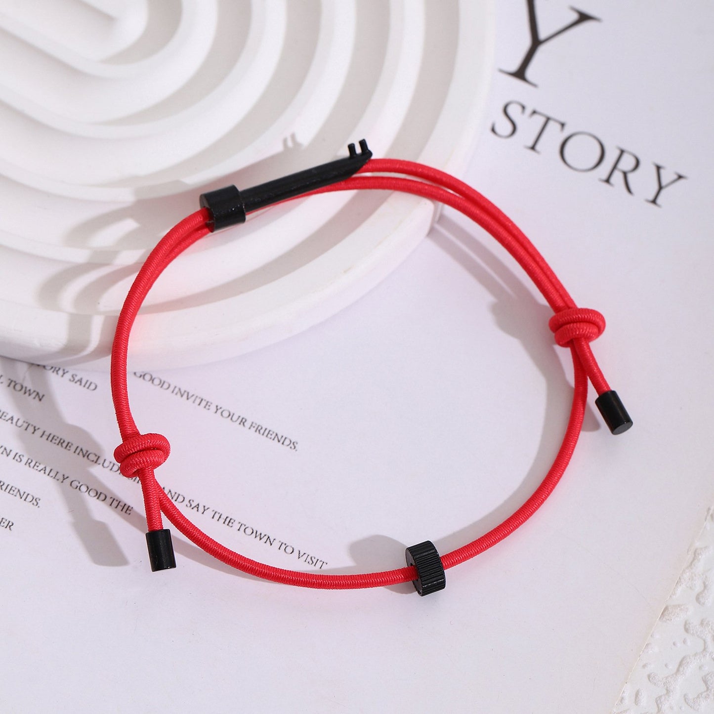 🔥Survival Wrist Strap-Survival Bracelet- Emergency Glass Breaker