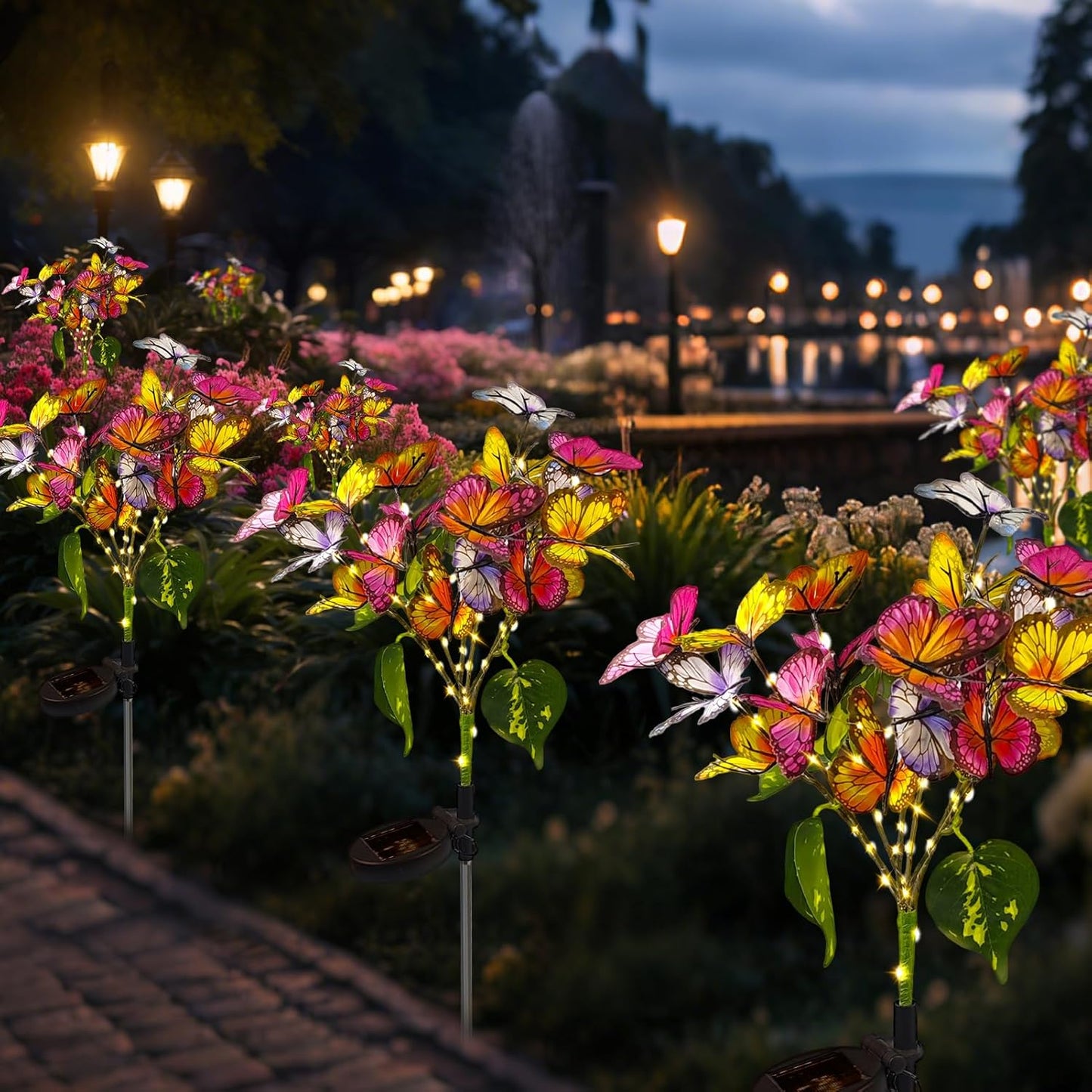 🦋Solar Outdoor Butterfly Lights💐 - BUY 4 SAVE $10 & FREE SHIPPING!!